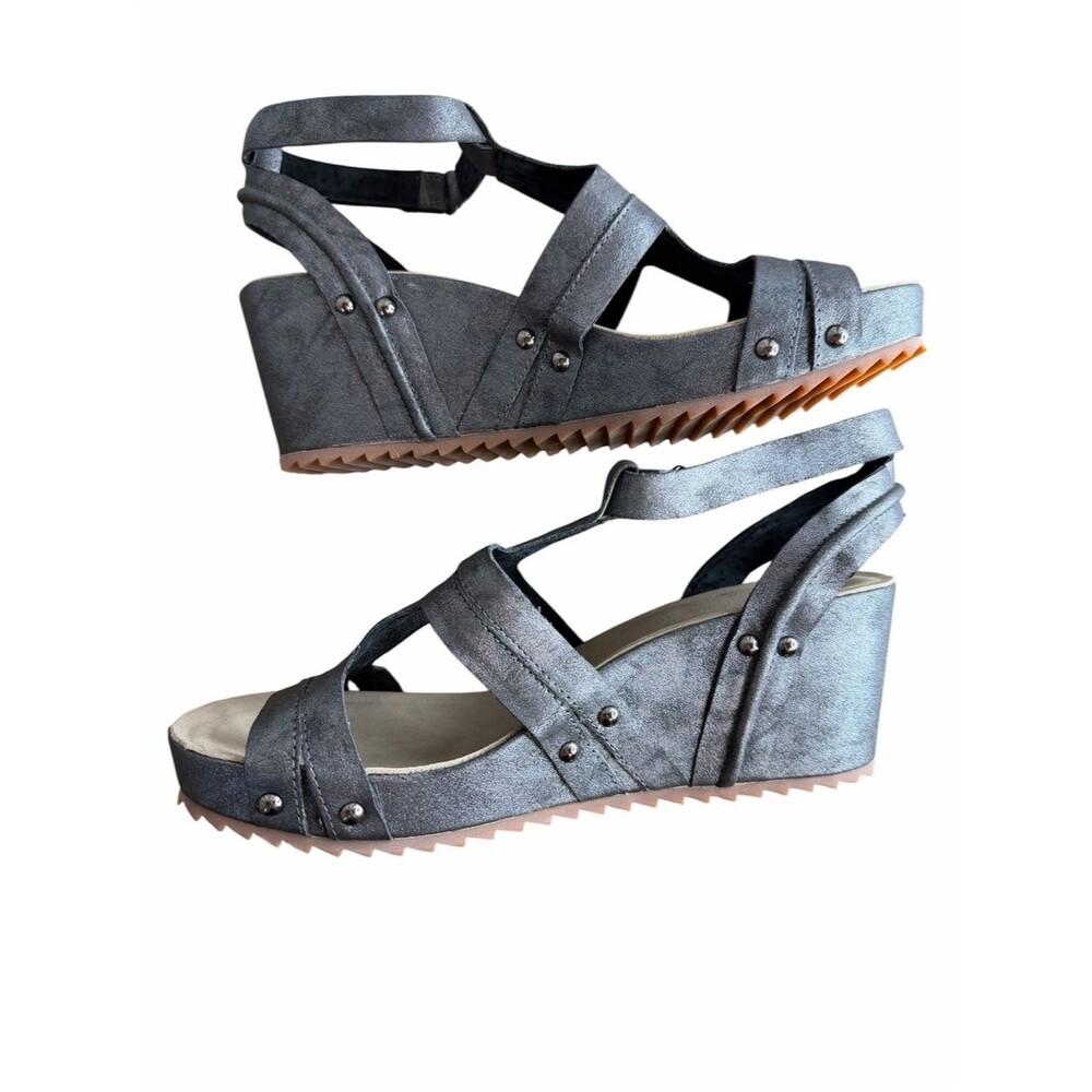 Antelope Wedge Sandals size 39 8-8.5 Metallic Black Studded Strappy Boho Shoes